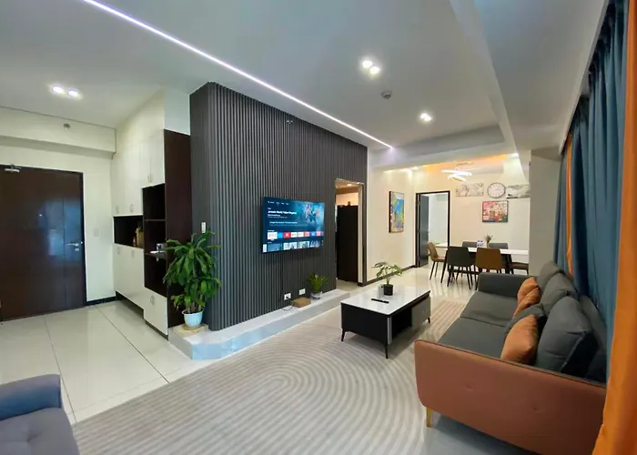 Spacious 3br Seaview Pool View Near Okada Manila, Naia&moa Manila
