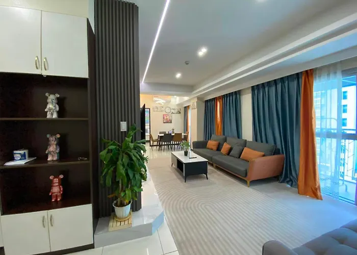 Spacious 3br Seaview Pool View Near Okada Manila, Naia&moa Manila