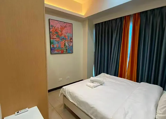 Spacious 3br Seaview Pool View Near Okada Manila, Naia&moa *